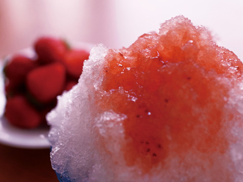 フレッシュいちごソースの　いちご氷 480円