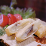 モッツァレラチーズとアンチョビの春巻き　500円