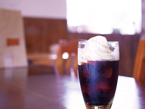 コーヒーフロート 600円