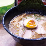 背脂しょうゆ 750円