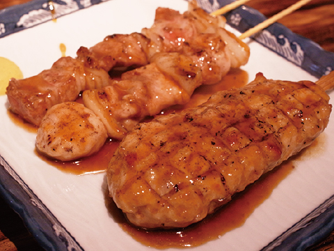 とり・ぶた串(各１本150円)  特製つくね(１本300円)