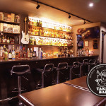 ニッカを中心に250種類のウイスキーが楽しめます。