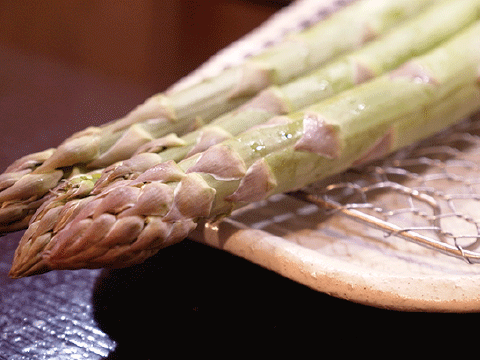 アスパラ  250円