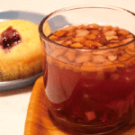 食べる紅茶ティートパイナップル(600円)      ブルーベリーとクリームチーズのマフィン(250円)