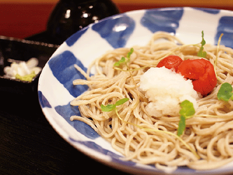 梅おろしそば  900円