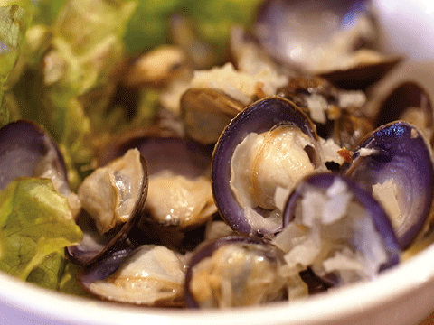 しじみのシェリー蒸し          700円