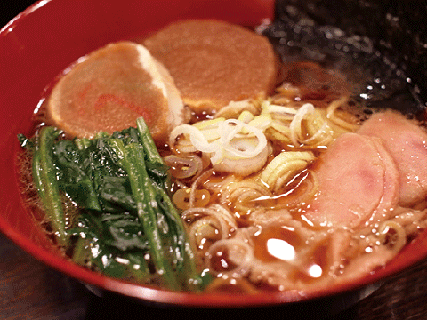 田舎風ラーメン    ７月は500円で提供！