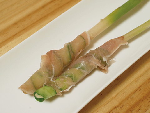 谷中生姜の生ハム巻き    530円