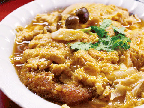 カツとじ  900円