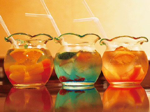 最近海外でも話題に！ フィッシュボールカクテル。