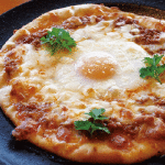 ミートソースのビスマルクピザ       850円