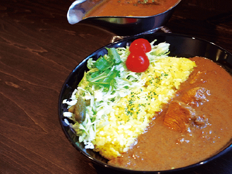 新朝里名物！朝里ダムカレー  800円〜