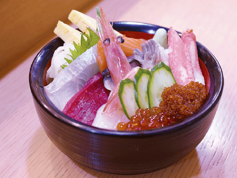 海鮮丼　1,600円