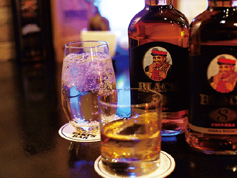 期間限定！ブラックニッカ８年 1杯 各500円