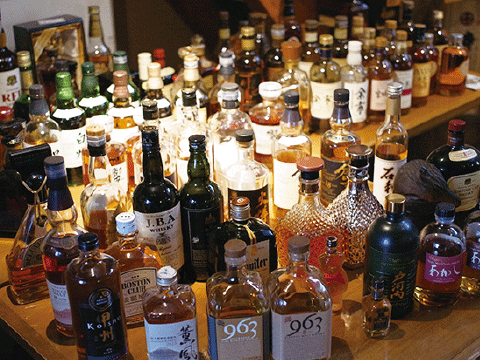 国産ウイスキーが １００種類を超えました！