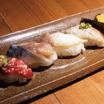 寿司五貫 880円 　Five pieces of sushi  ¥880