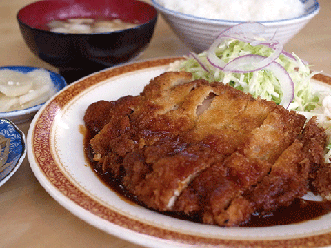 チキンカツ定食  800円